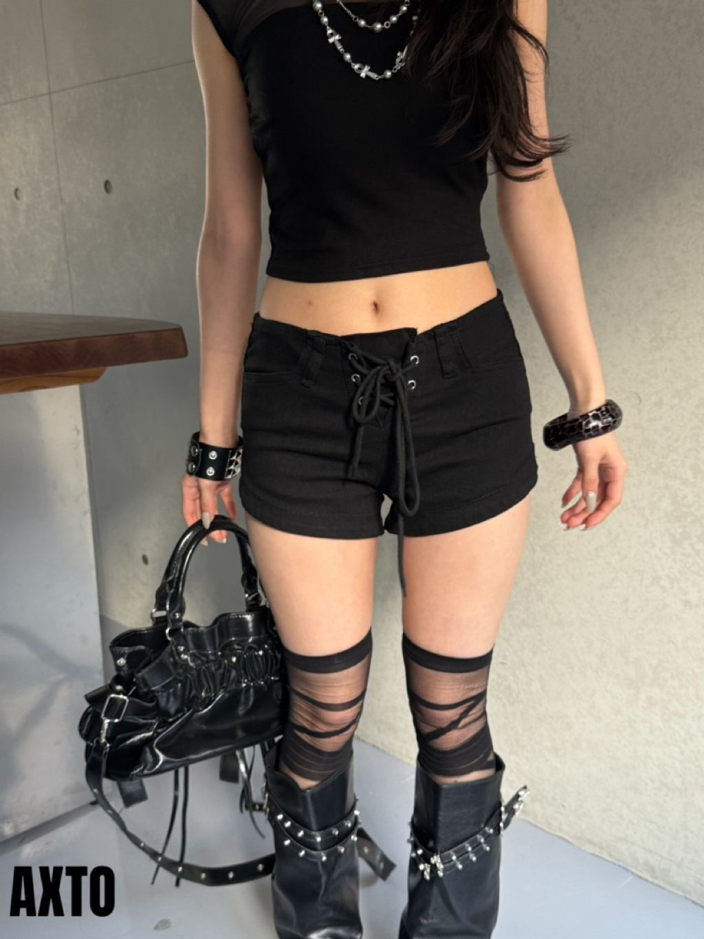 tw-11134207-820l6-mlxjqs758n418a