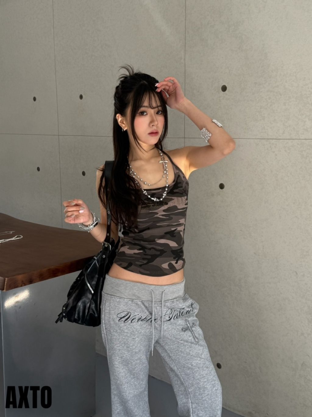 tw-11134207-820la-mlxi2gx5ecjl6a