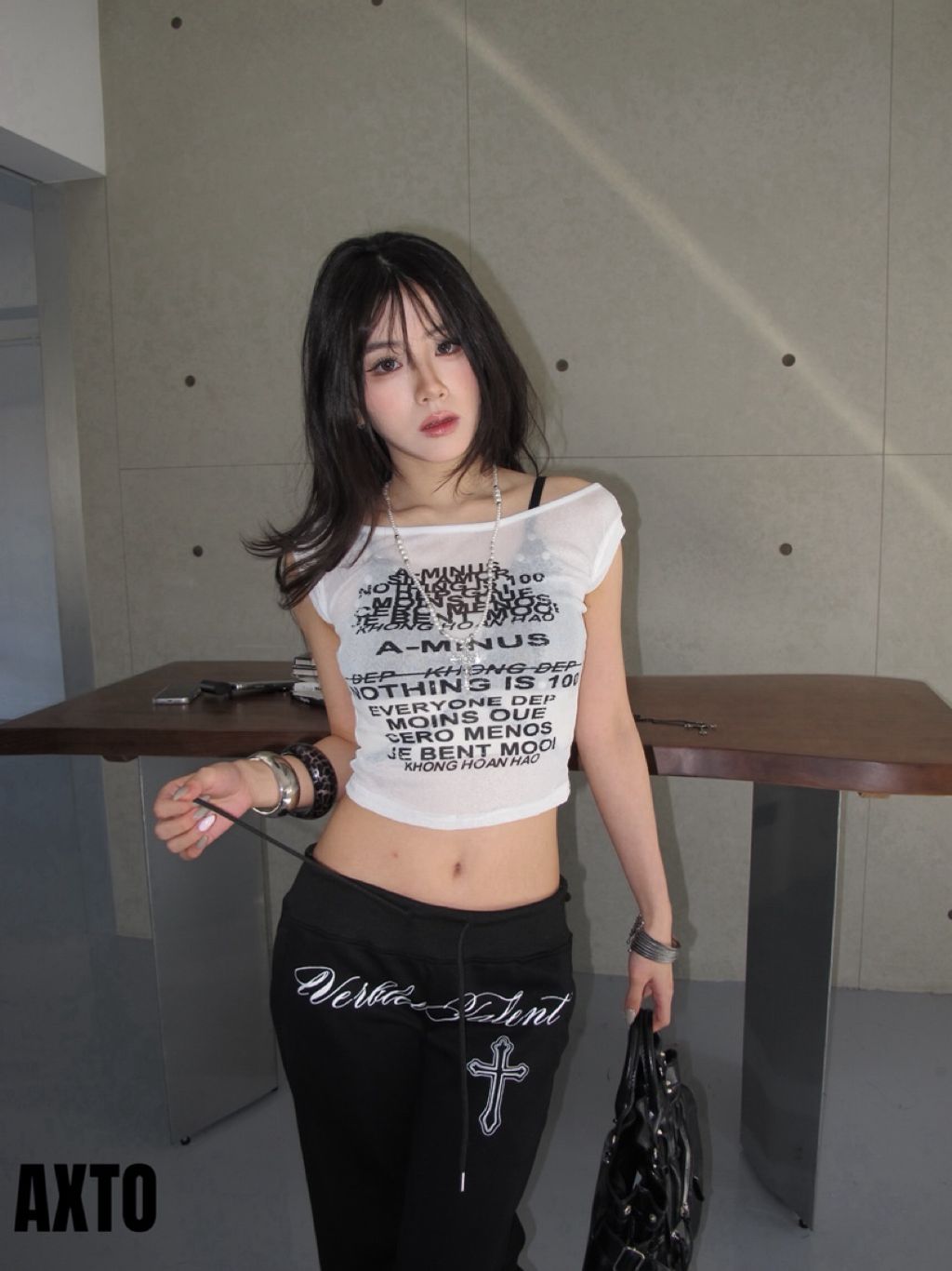 tw-11134207-820lb-mlxi6clqnsw83d