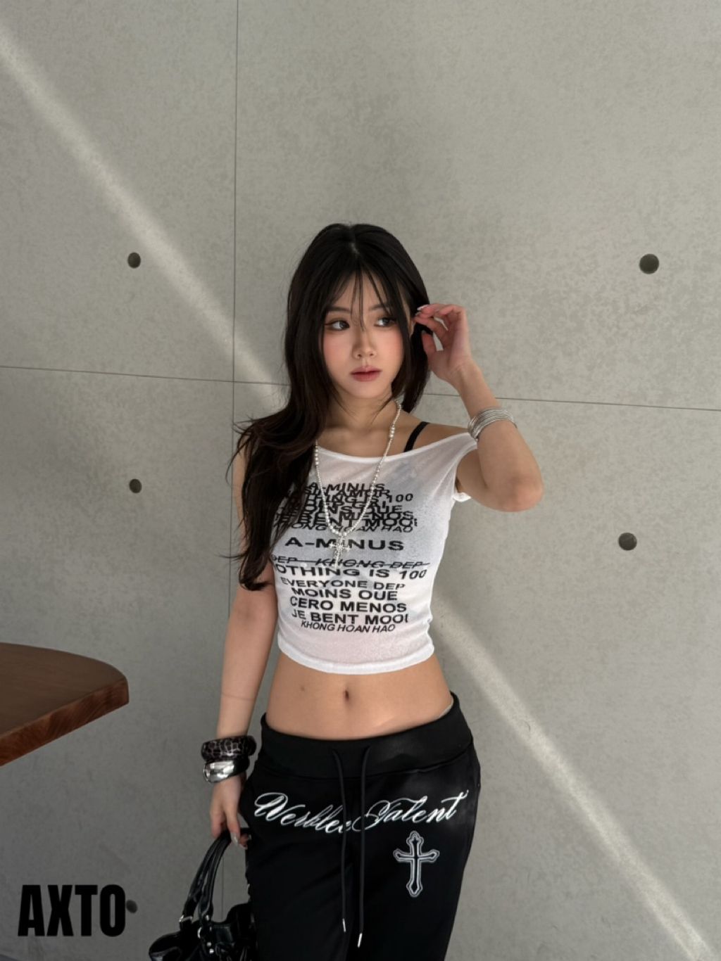 tw-11134207-820le-mlxi6cm14938a3