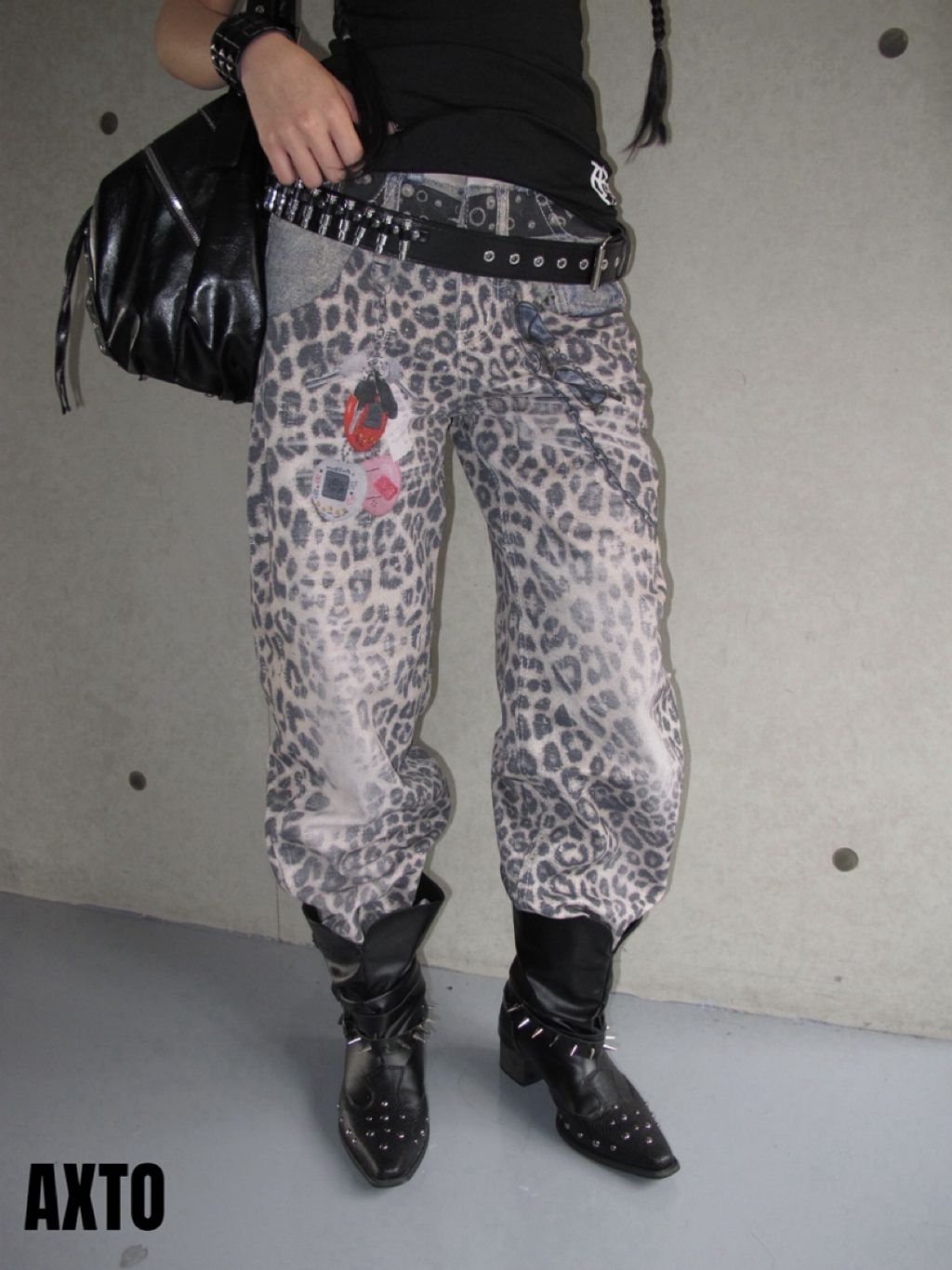 tw-11134207-820lg-mmlu470rg9ooc1