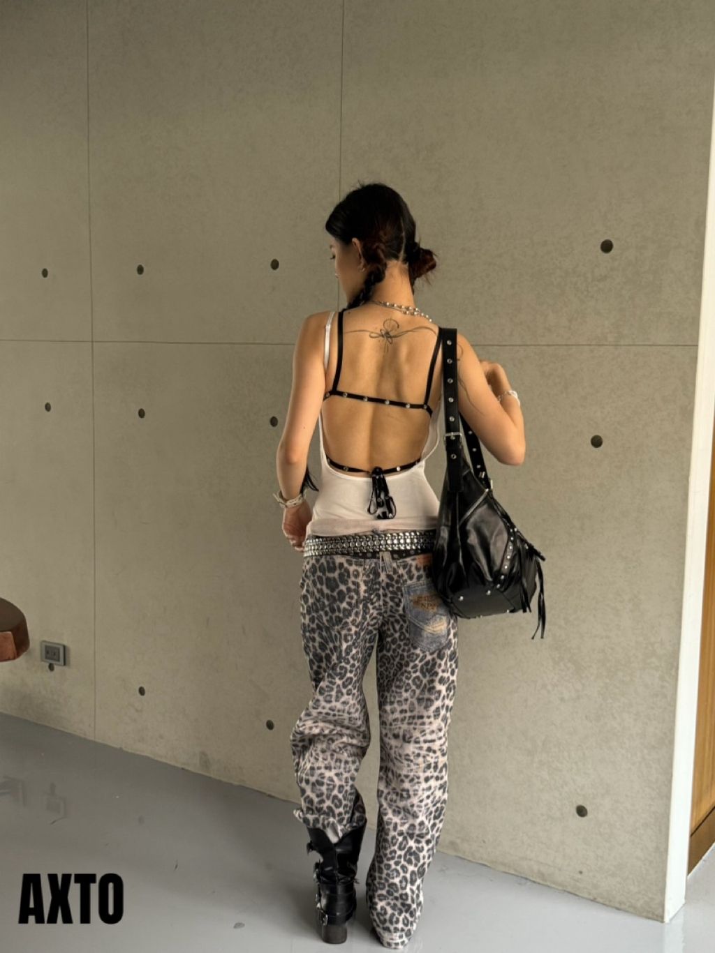 tw-11134207-820l7-mmlu470zn8xv6f