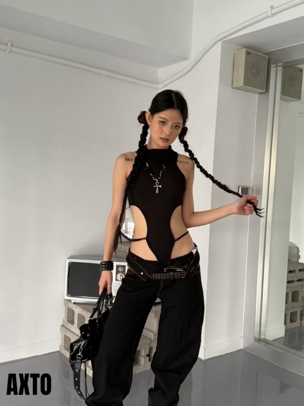 tw-11134207-820le-mmlrqkmtxlhg4f