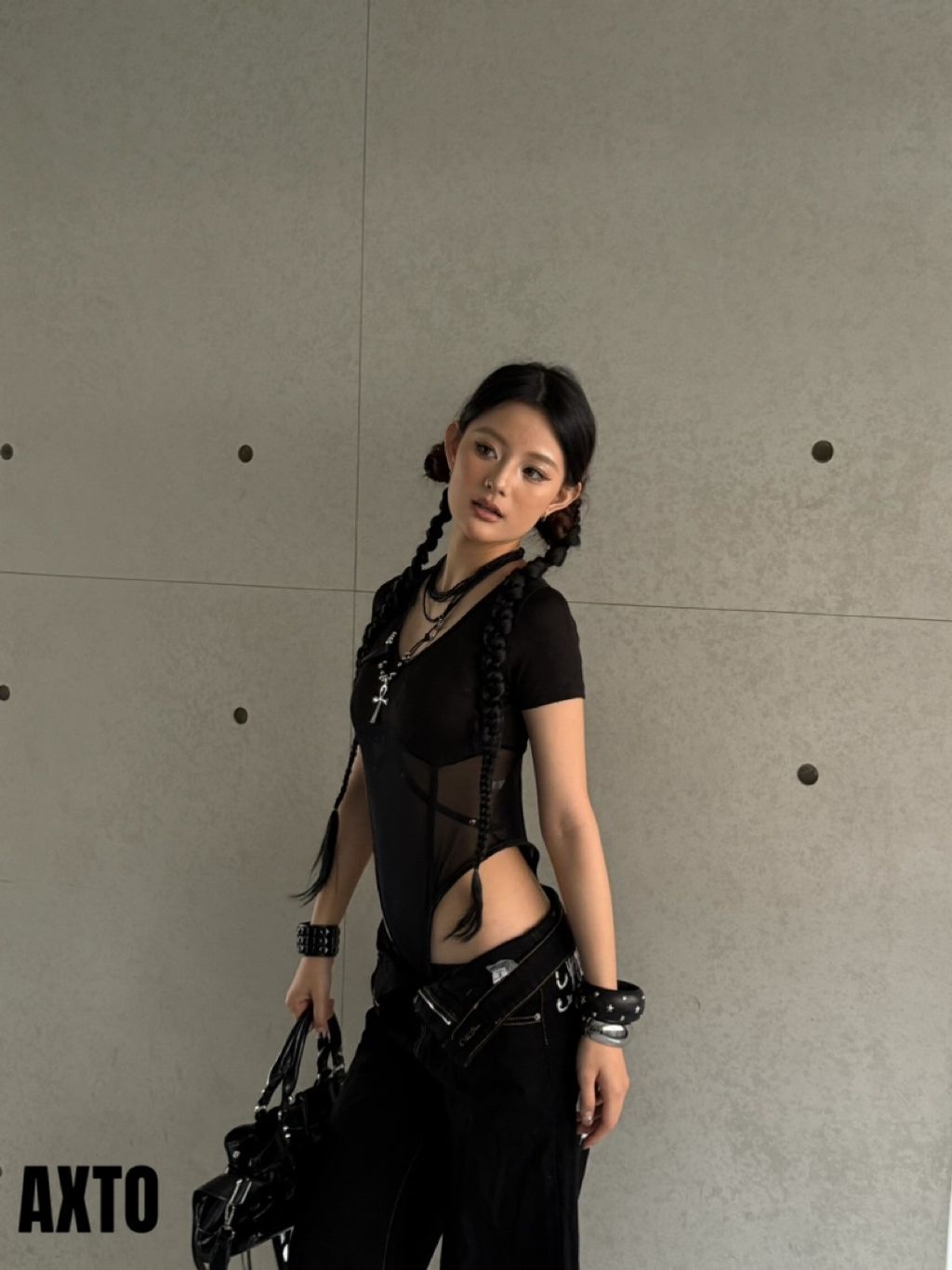 tw-11134207-820l5-mmlruqx03u9v90