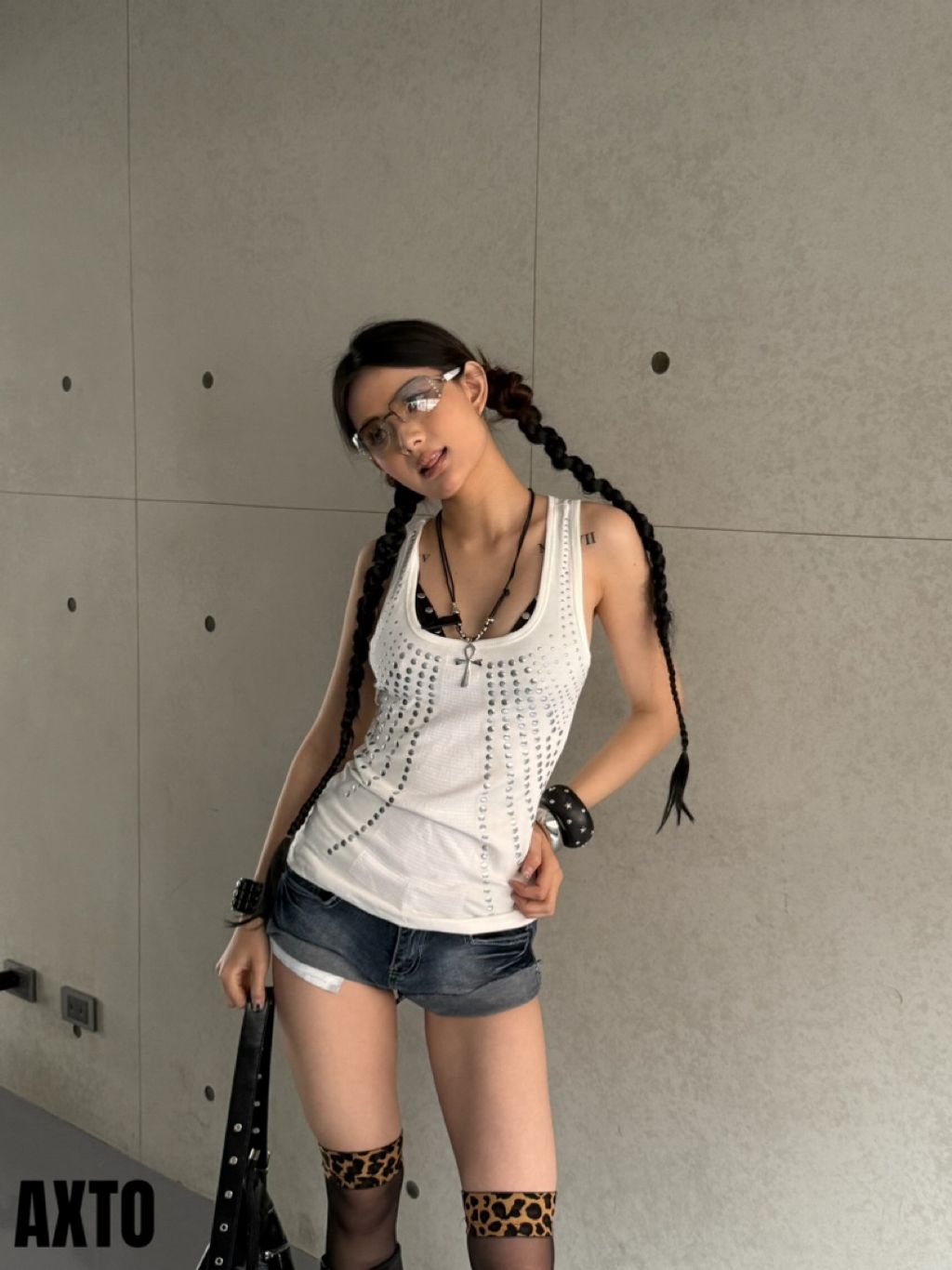 tw-11134207-820l9-mmlskuyye1a9c7