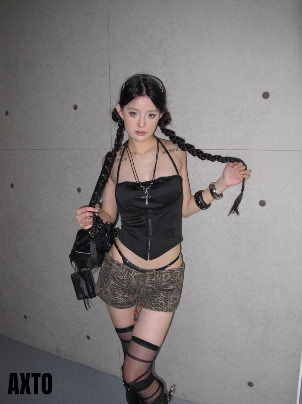 tw-11134207-820lf-mmlpjaazo64k8e