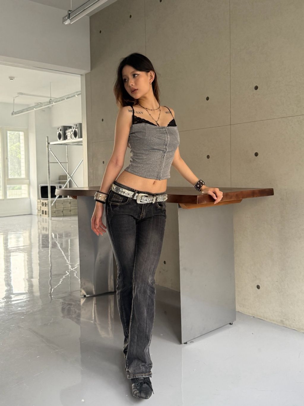 tw-11134207-820la-mnpmmd8ffmrn99