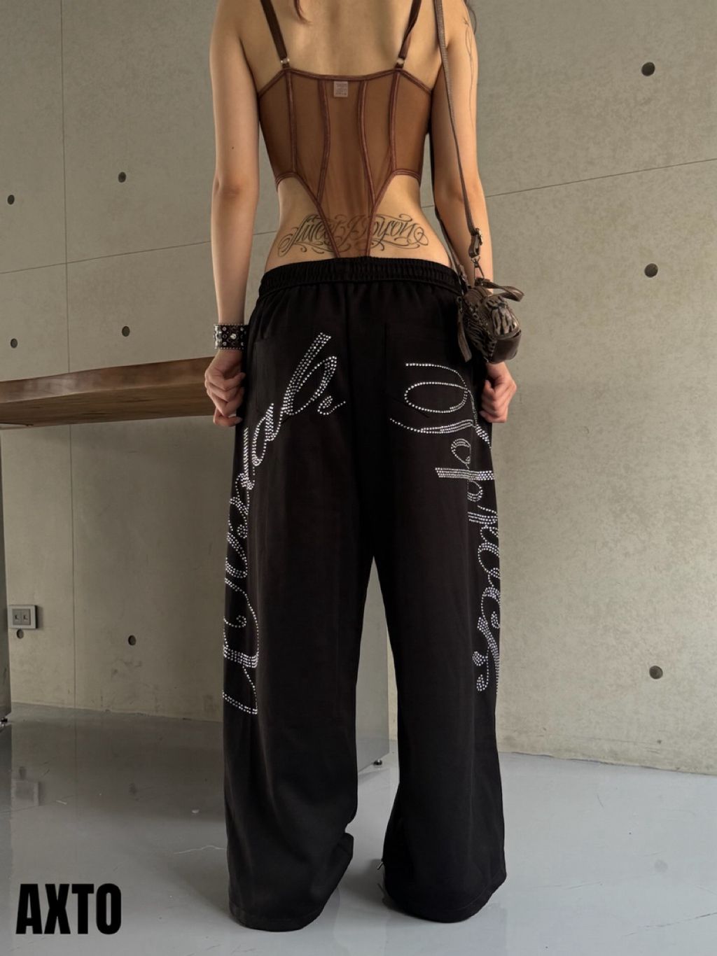 tw-11134207-820lb-mnpn0p3tefpkac