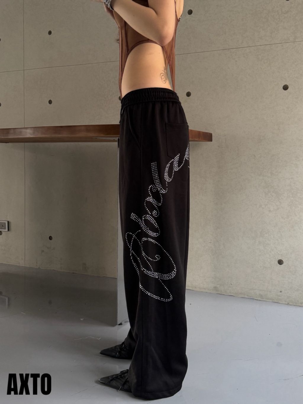 tw-11134207-820lb-mnpn0p3fqsxwf8
