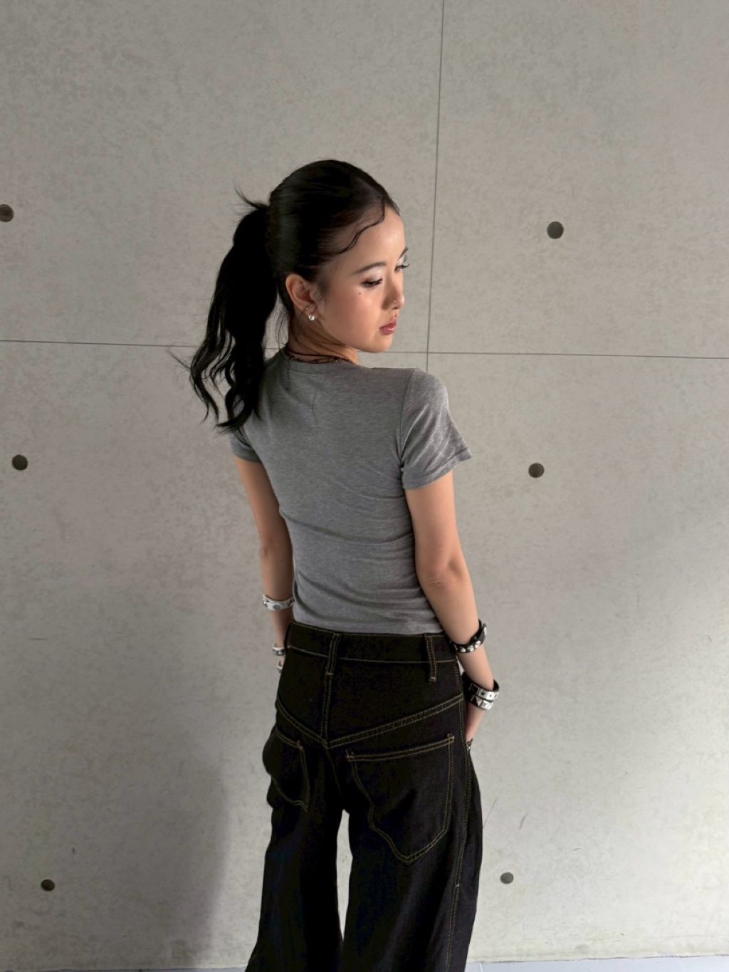 tw-11134207-820li-mosid4sly7m313