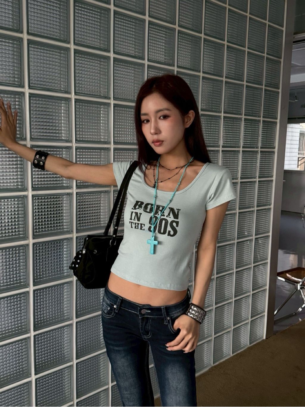 tw-11134207-820l5-mqubn2yla0w05f