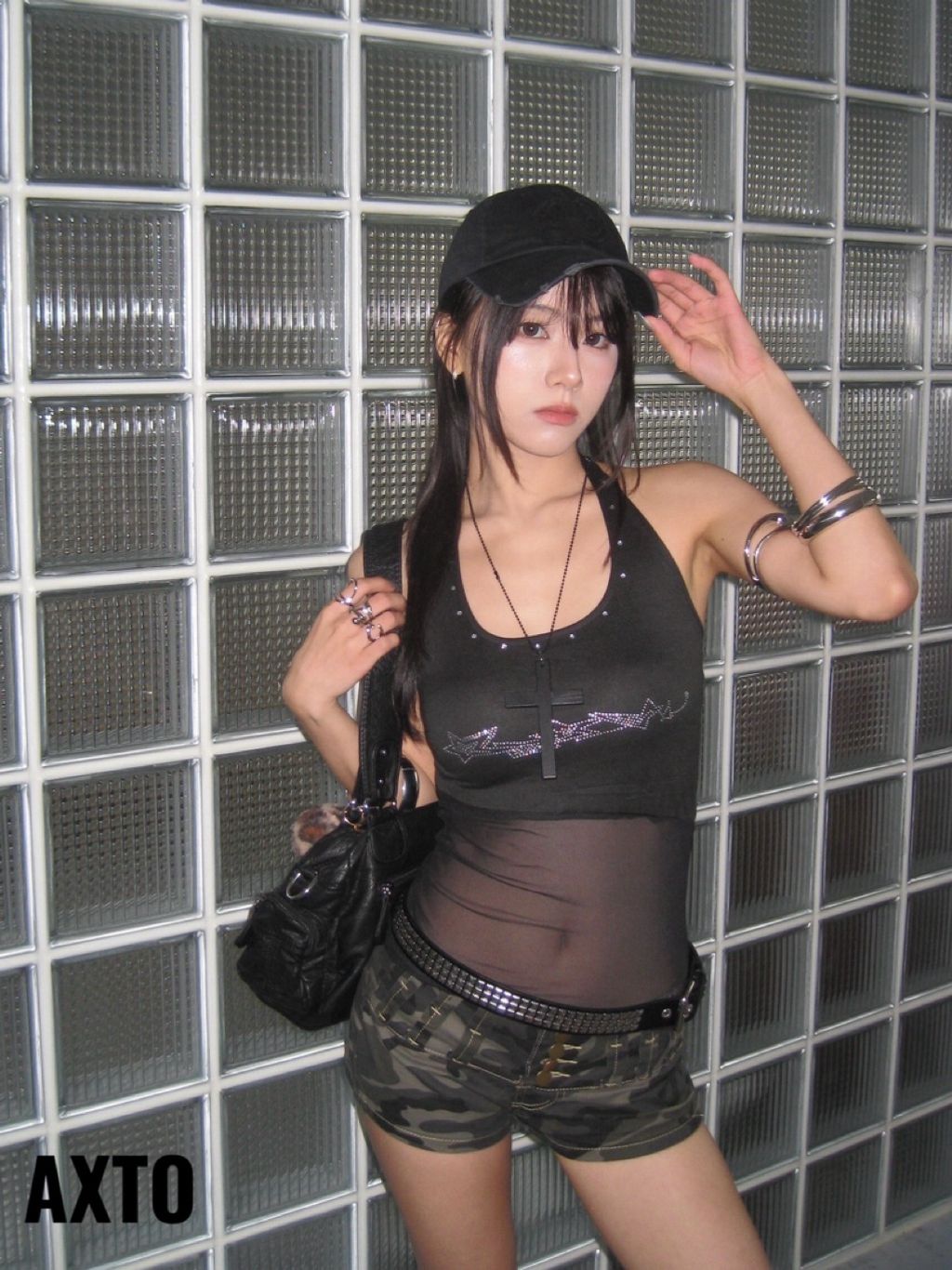 tw-11134207-7ra0n-mdr7pxit2pl300