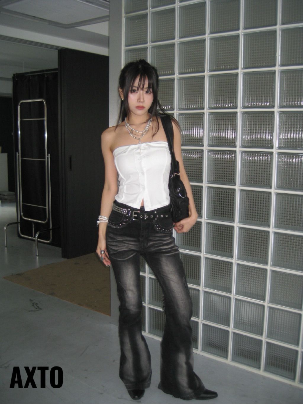 tw-11134207-7ra0l-mdr5xb11ks87c5