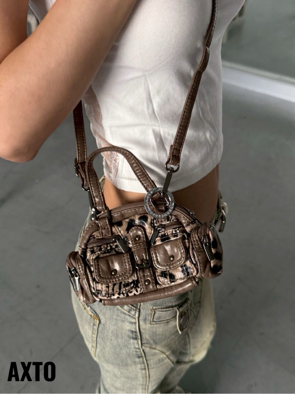 tw-11134207-7ra0u-mdrits8e5qfb17