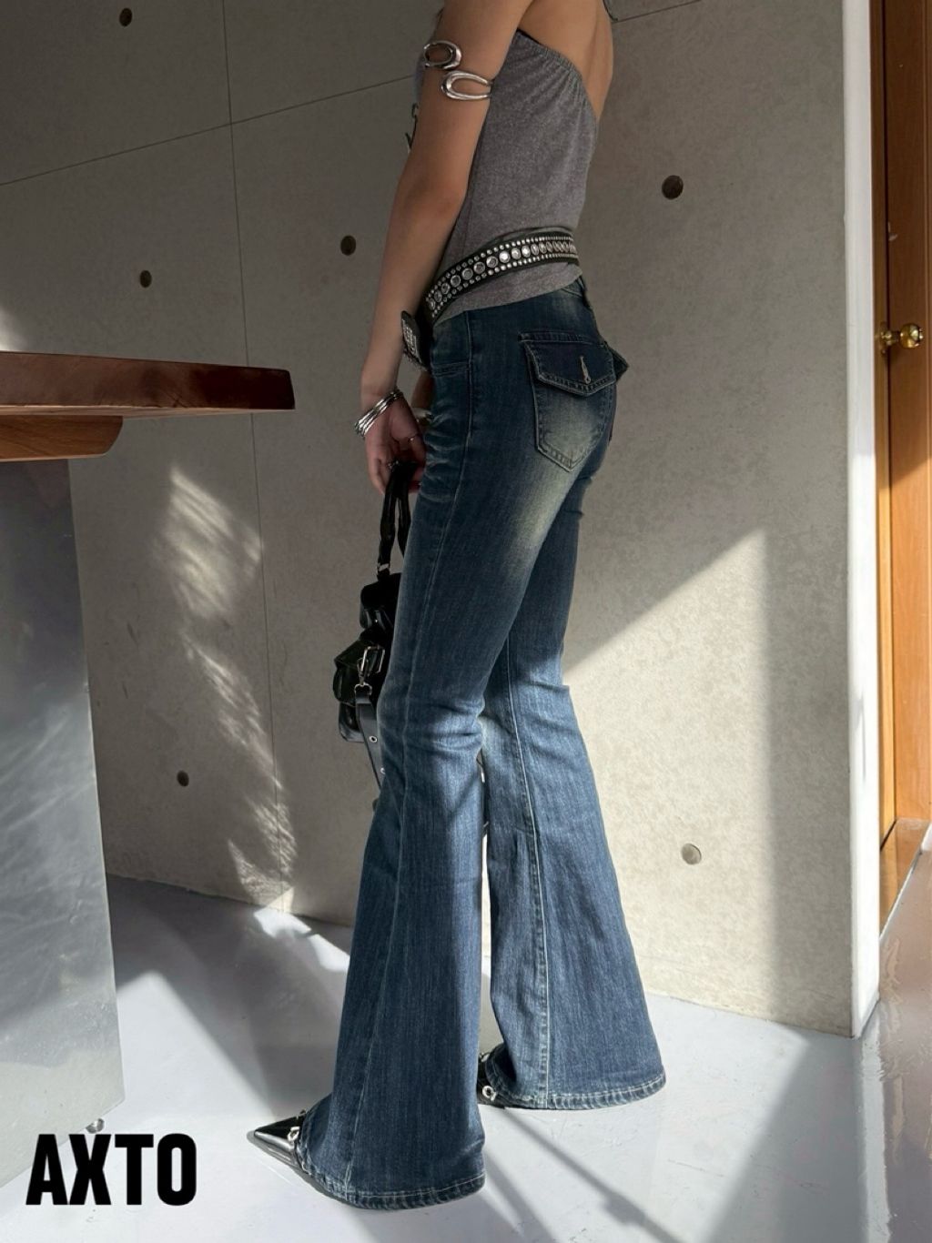 tw-11134207-81ztj-meylmq3crawx51