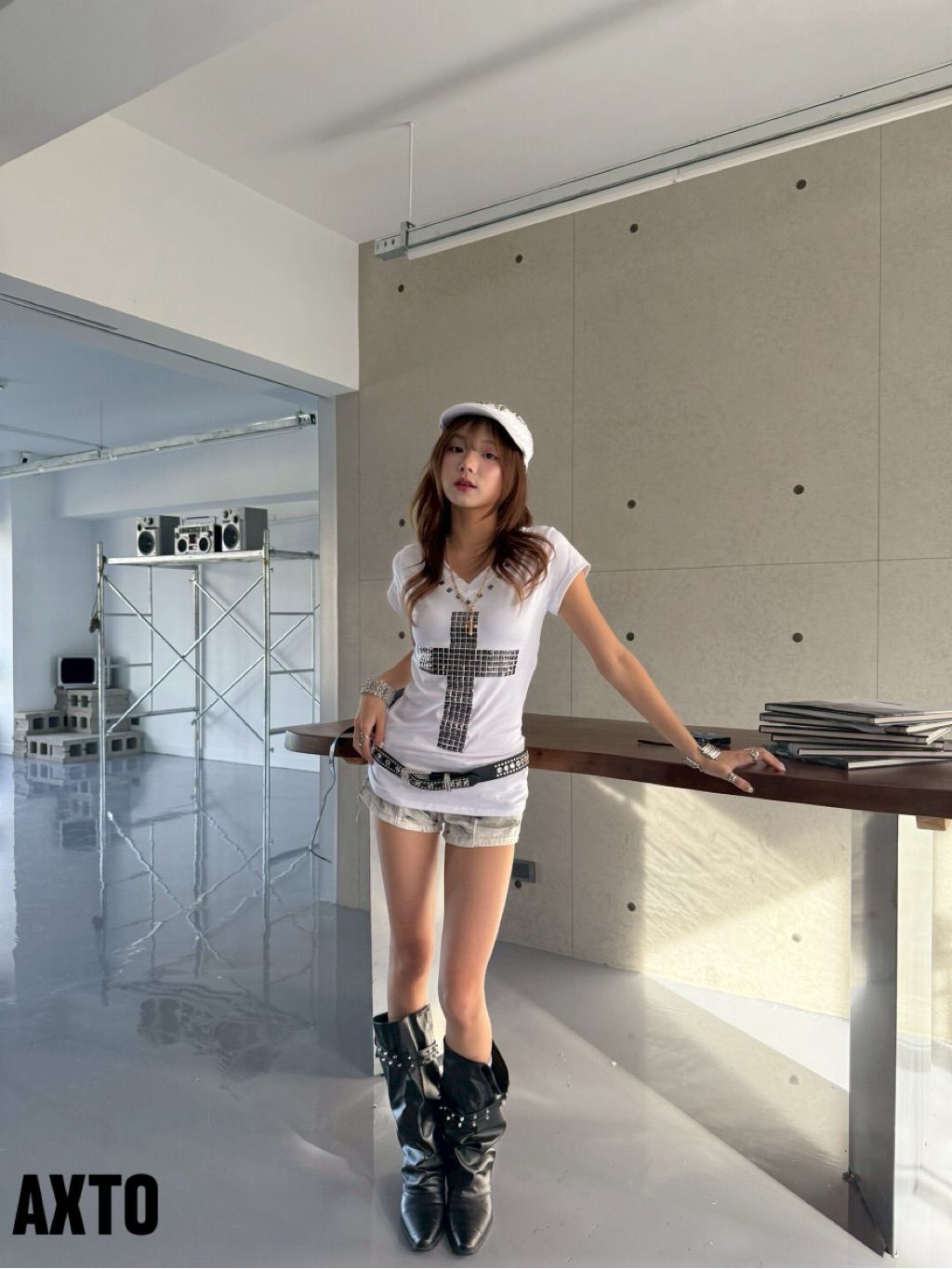 tw-11134207-81ztn-meylrs159fk014