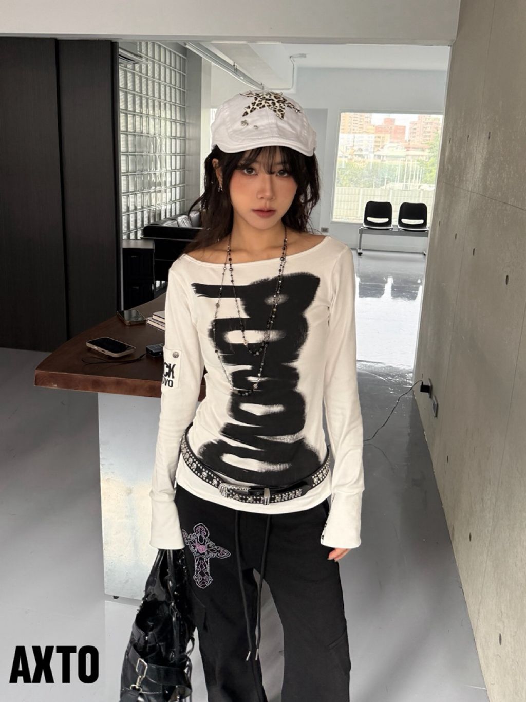 tw-11134207-81ztg-mg4zl9vvnn62ce