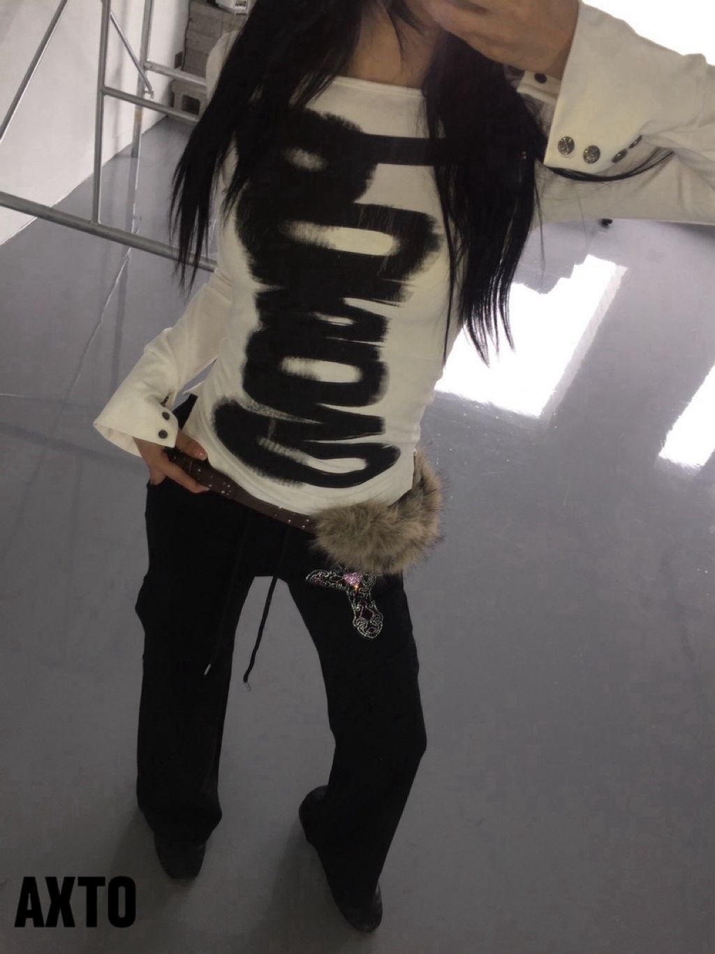 tw-11134207-81ztg-mg4zl9vvku19f6