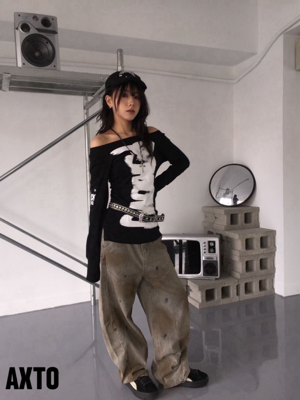 tw-11134207-81ztc-mg4zl9yvi4umfc