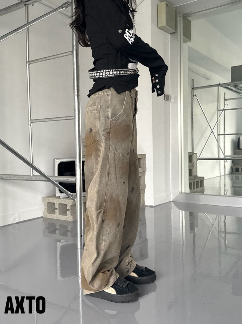 tw-11134207-81ztj-mg54p8nx5a8dec