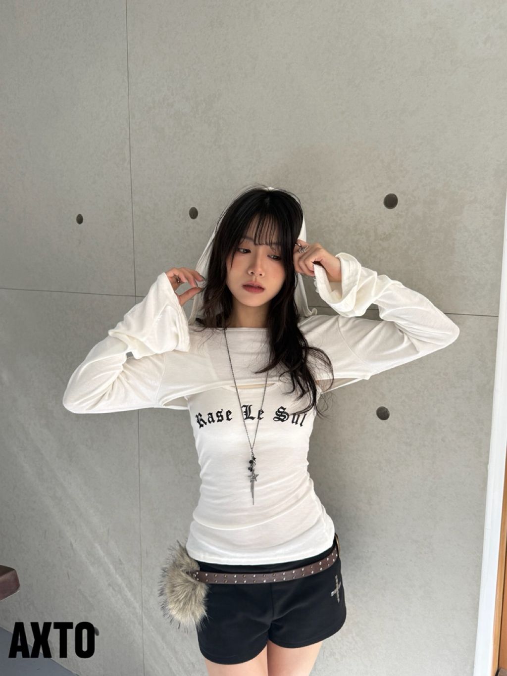 tw-11134207-81zti-mg4zputvw0zwd2