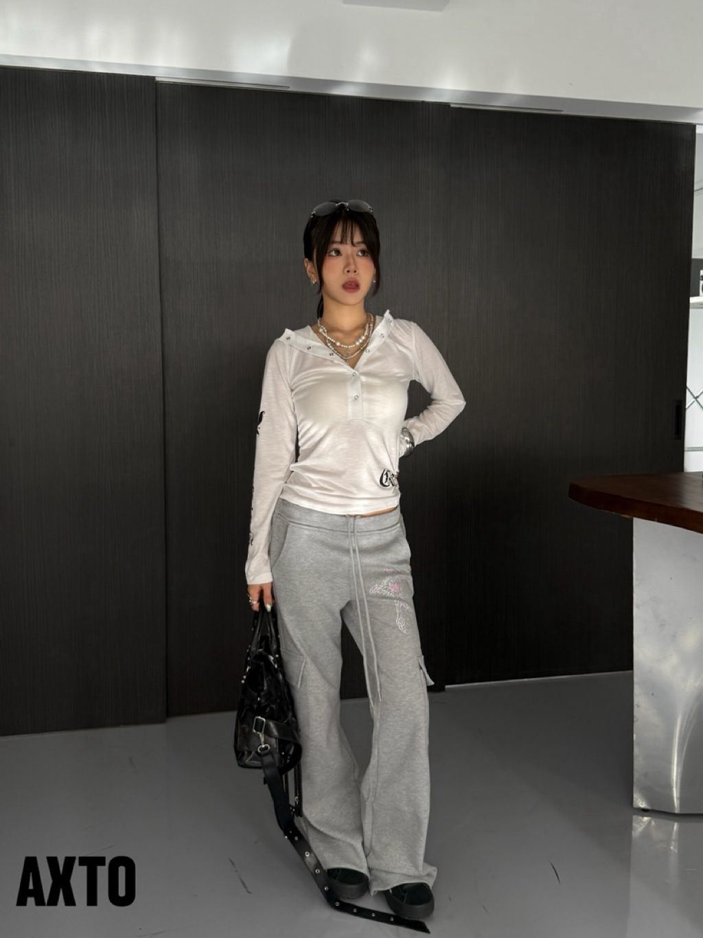 tw-11134207-81zth-mg54jexeybd50c