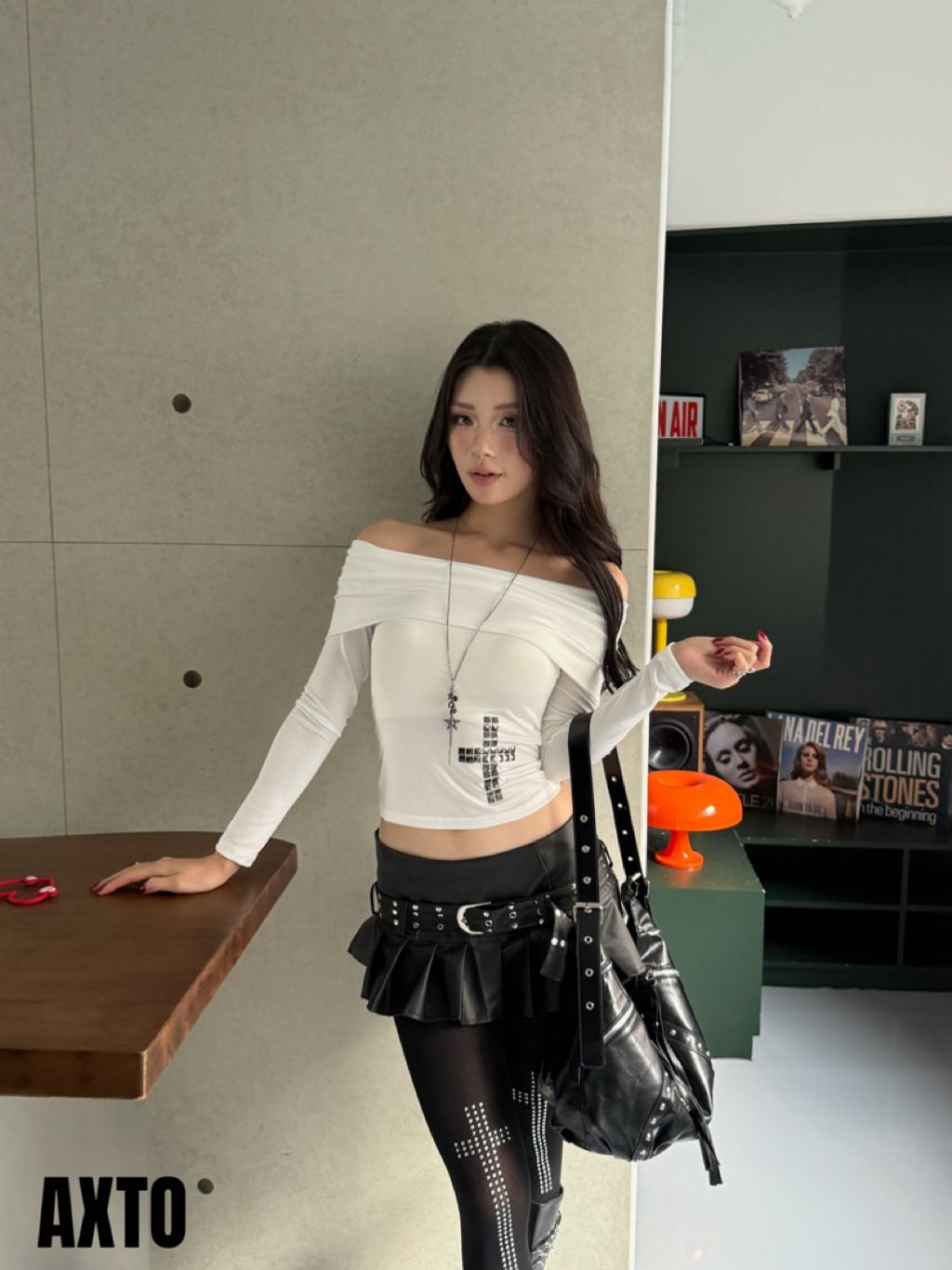 tw-11134207-81zth-mhipxmu242km4d