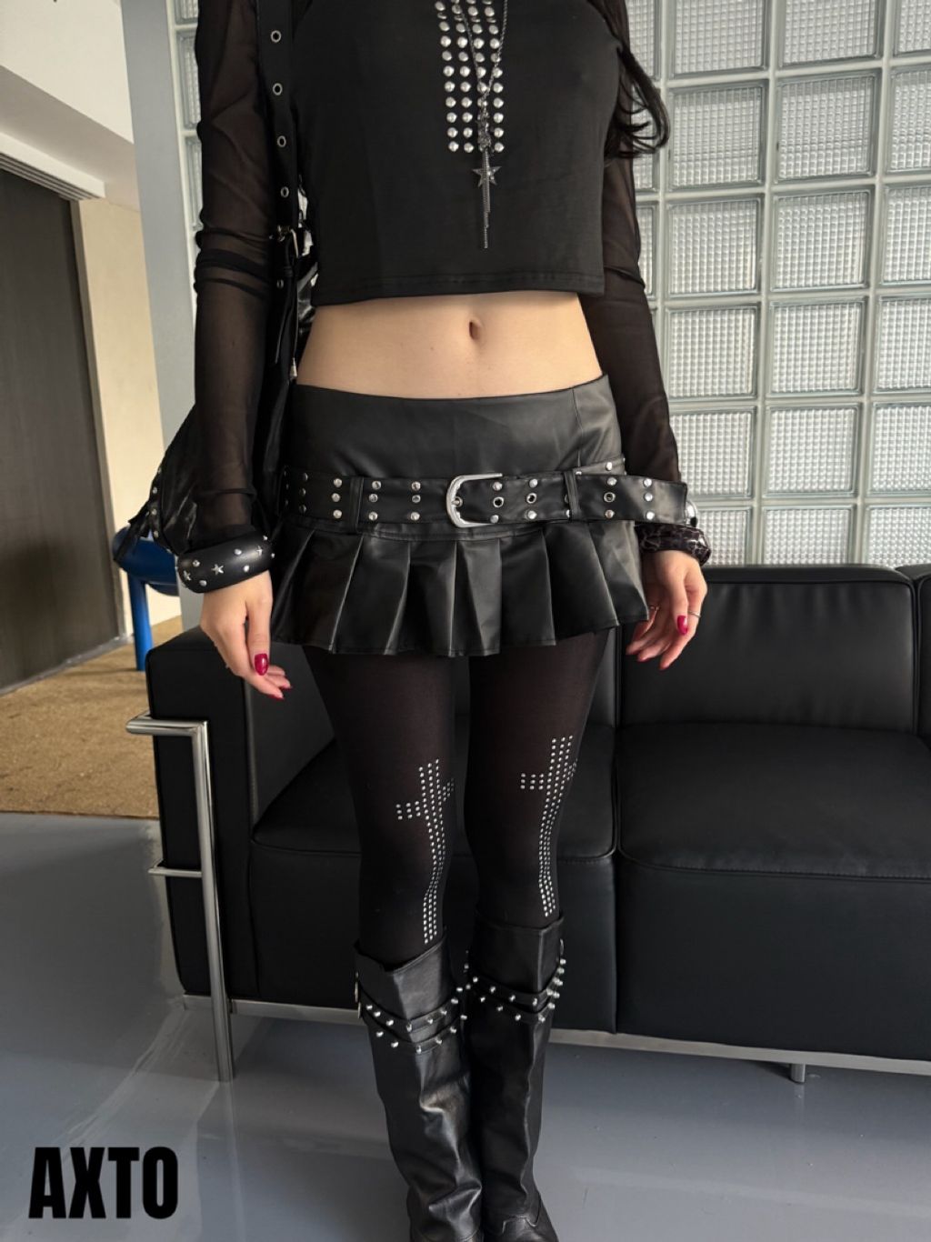 tw-11134207-81ztq-mhirlc4fi9l199