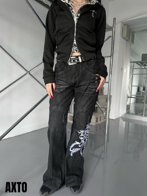 tw-11134207-81ztk-mhisc3kw189063