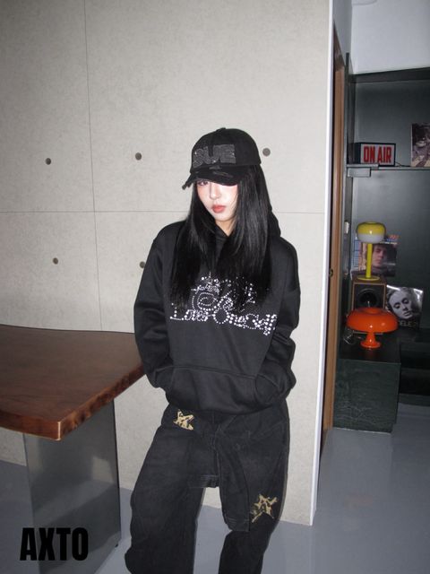 tw-11134207-81ztn-mja4hw0gf0g155