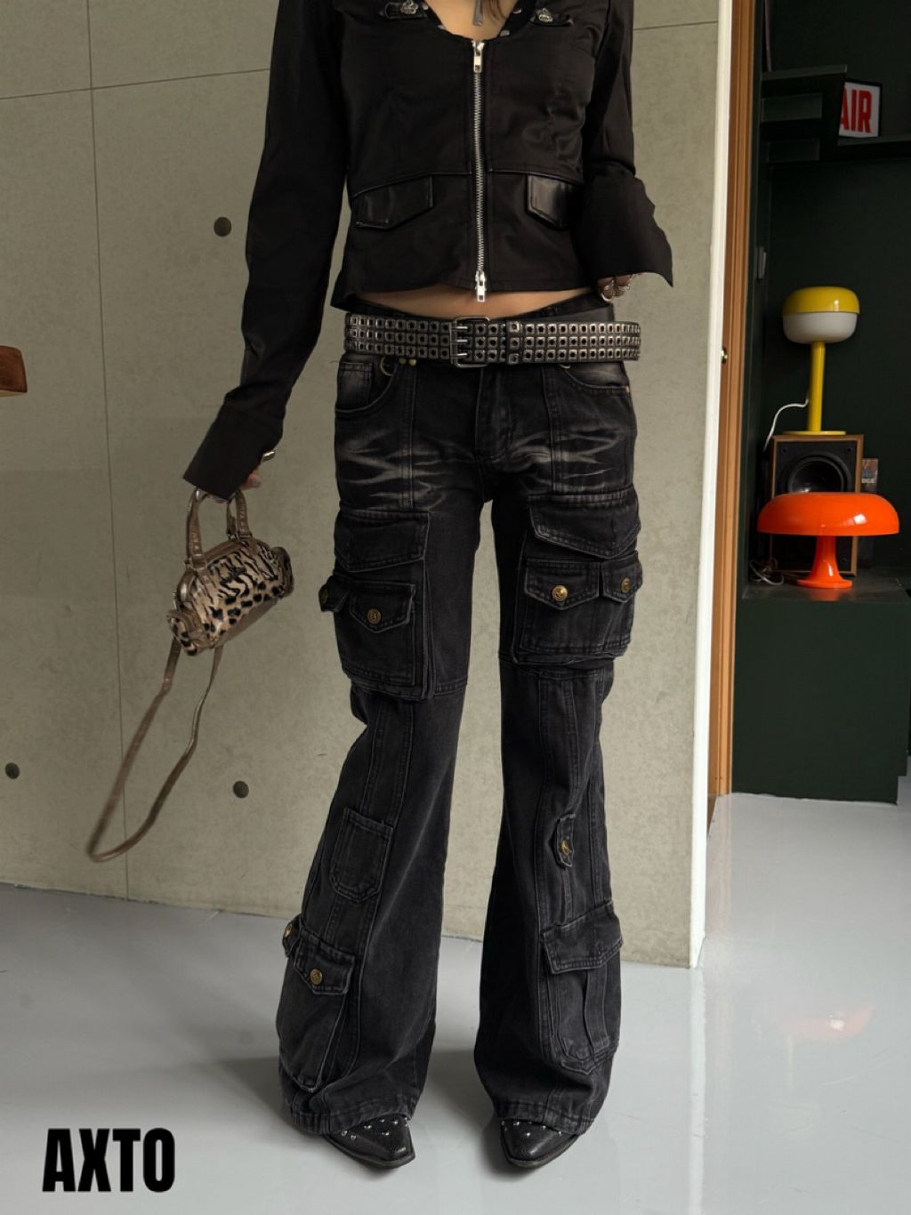 tw-11134207-820l6-mkj2c400krgia9