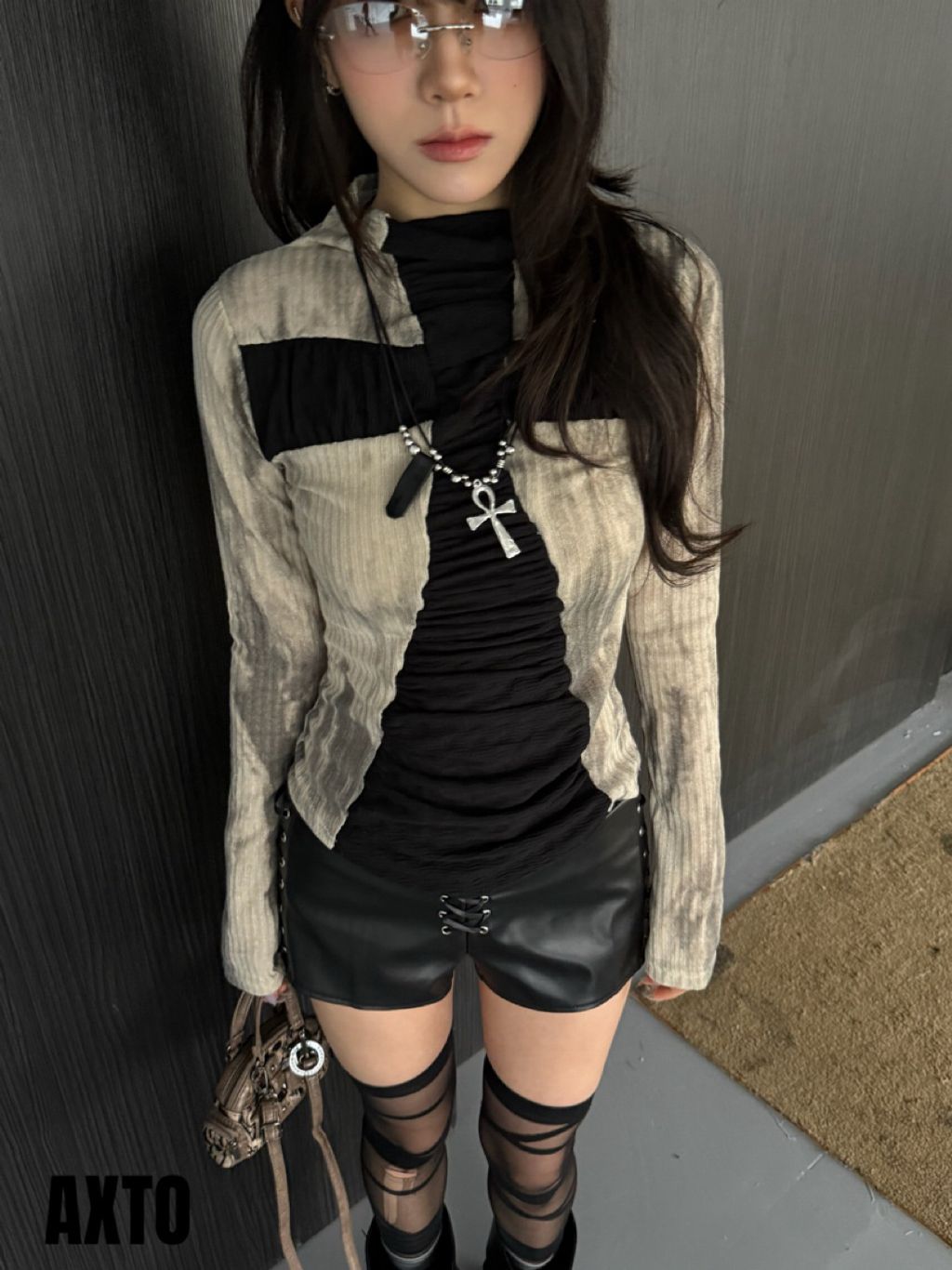 tw-11134207-820lb-mkhtq83lnp51a5