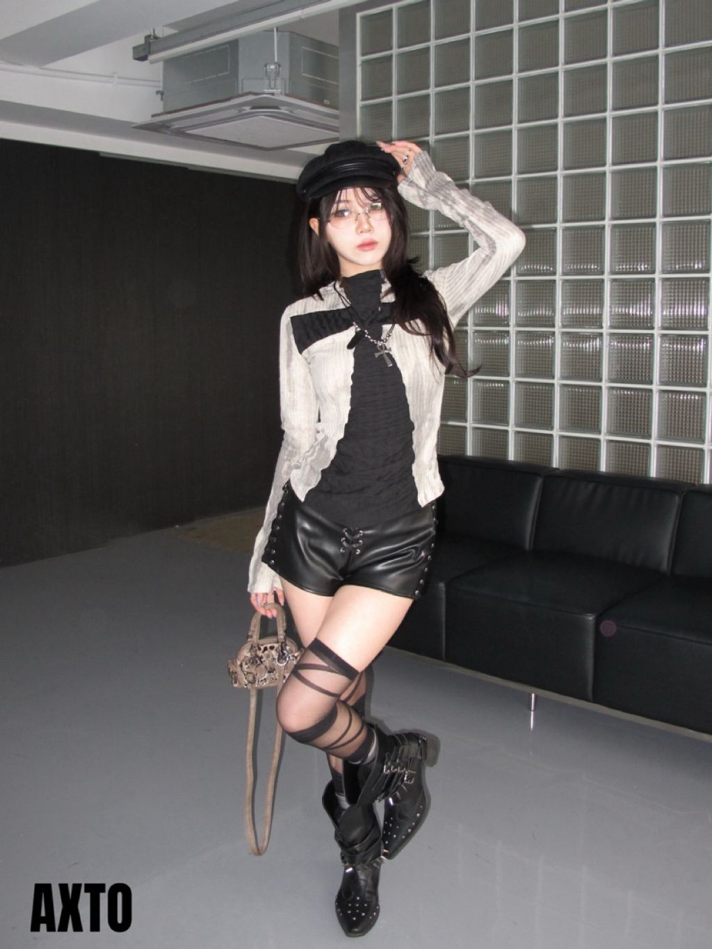 tw-11134207-820l9-mkhtq84f1ero82