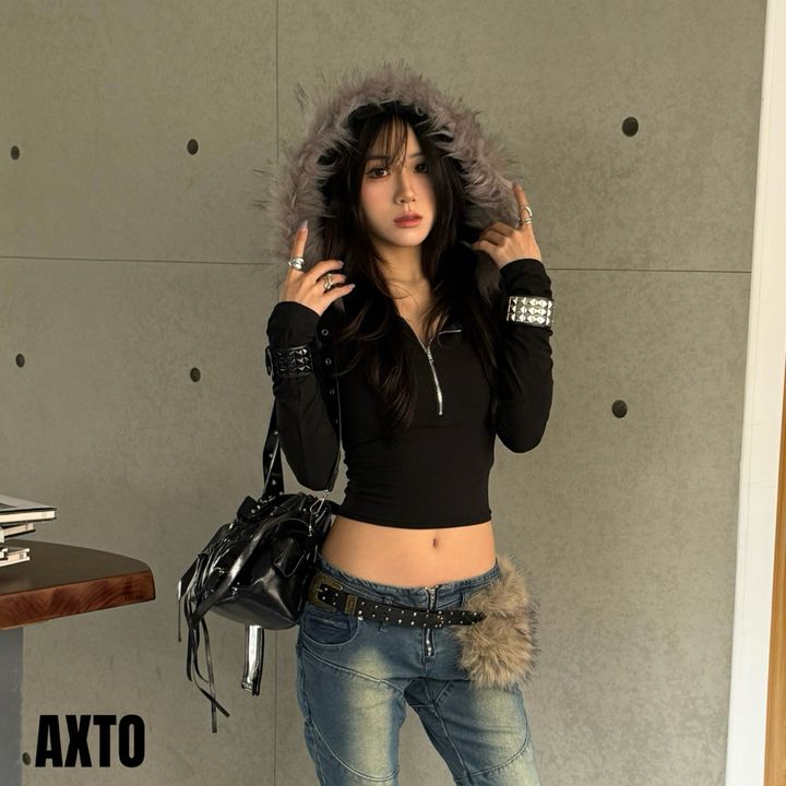 tw-11134207-820la-mkjb1fed3qx2fc