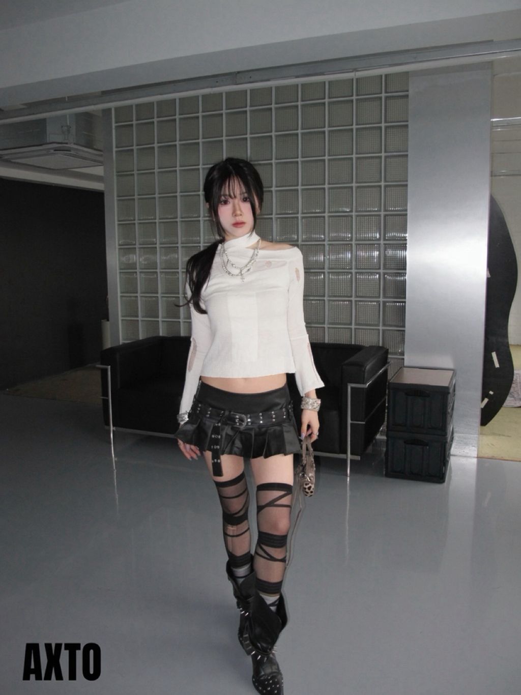 tw-11134207-820l7-mkhs12fnzw1y4e