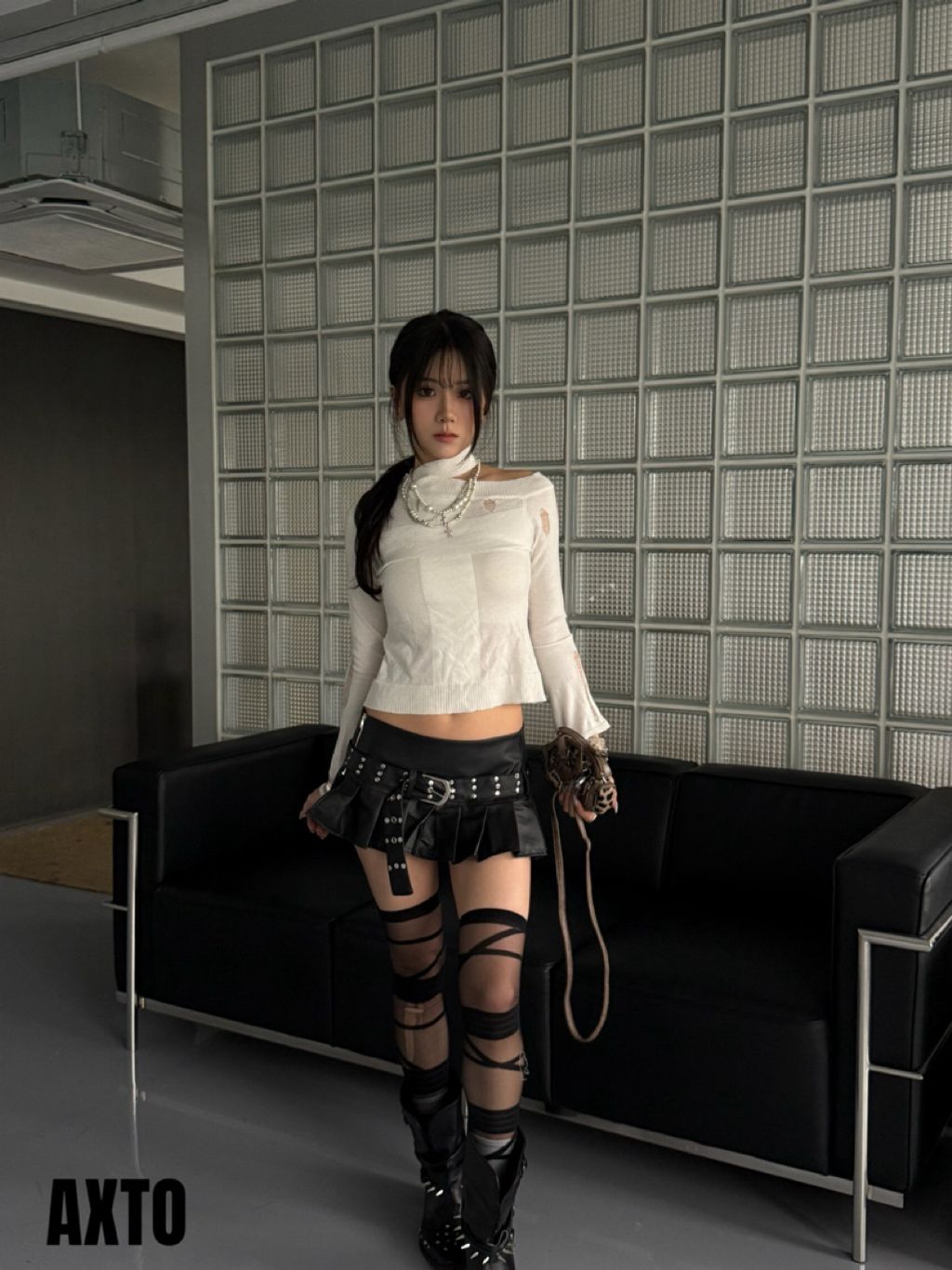 tw-11134207-820lg-mkhs12fppp1g49