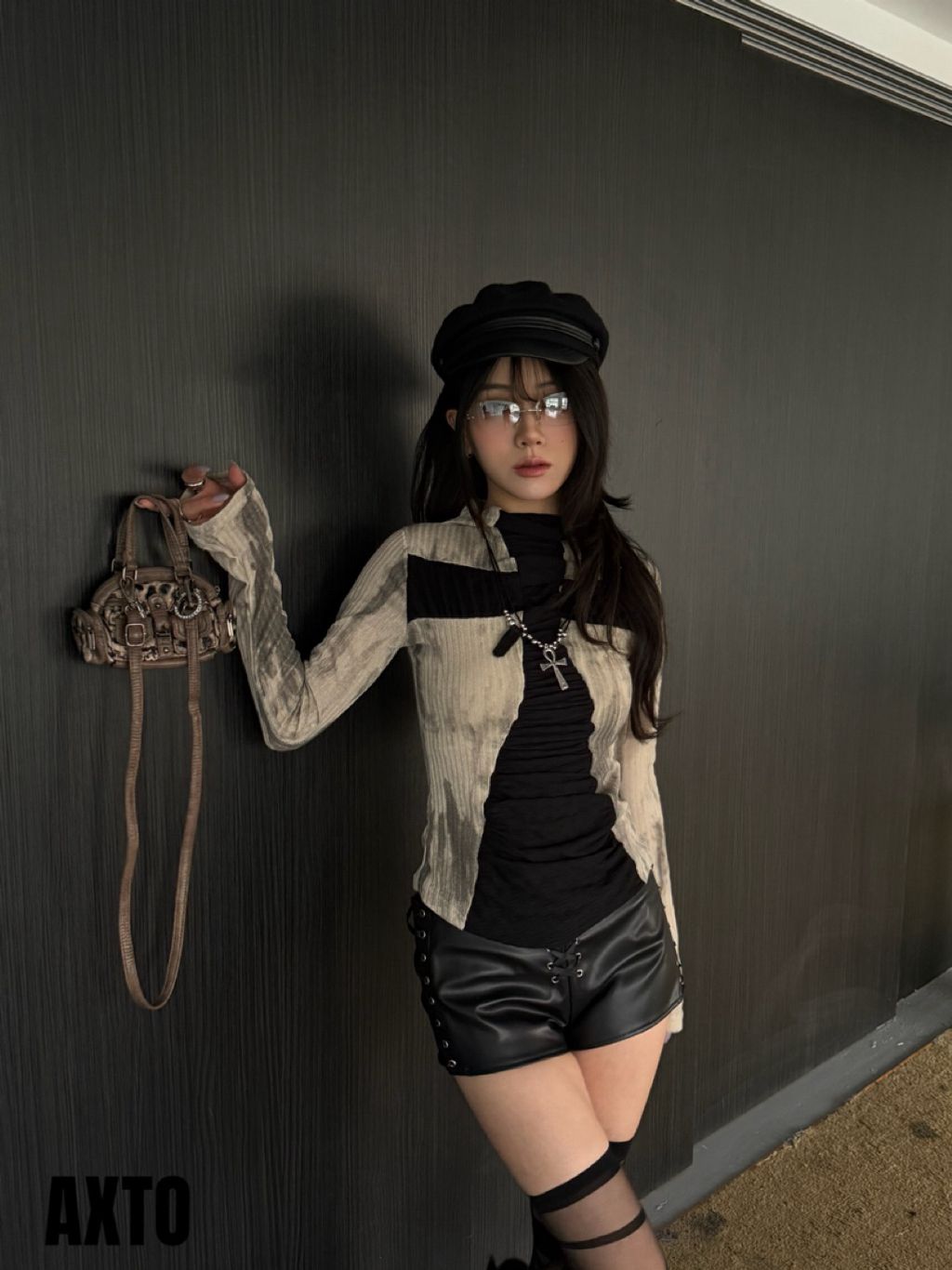 tw-11134207-820l4-mkhtq84pnh8l13