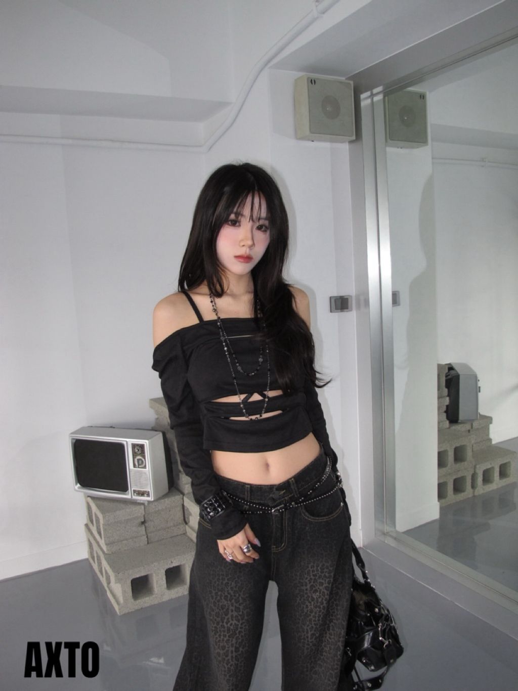 tw-11134207-820lf-mkhsrygt55hf6c