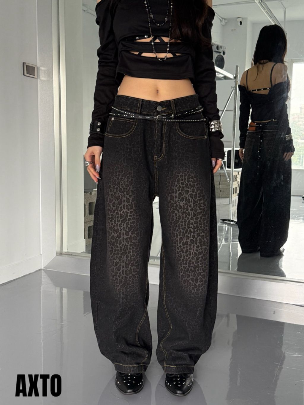 tw-11134207-820lc-mkhzb0hn6via13