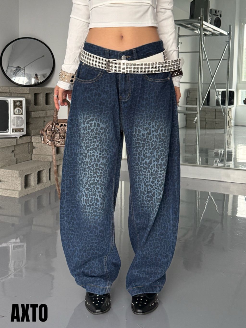 tw-11134207-820ld-mkhzb0i5na4oe8