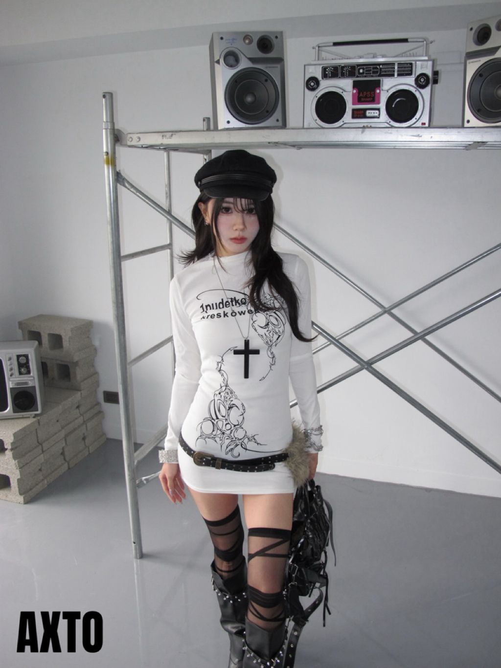 tw-11134207-820la-mkhpsplzfgg237