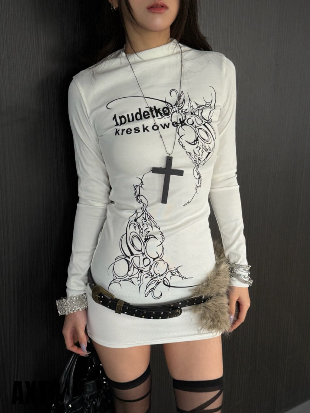 tw-11134207-820la-mkhpspnqr85ha2