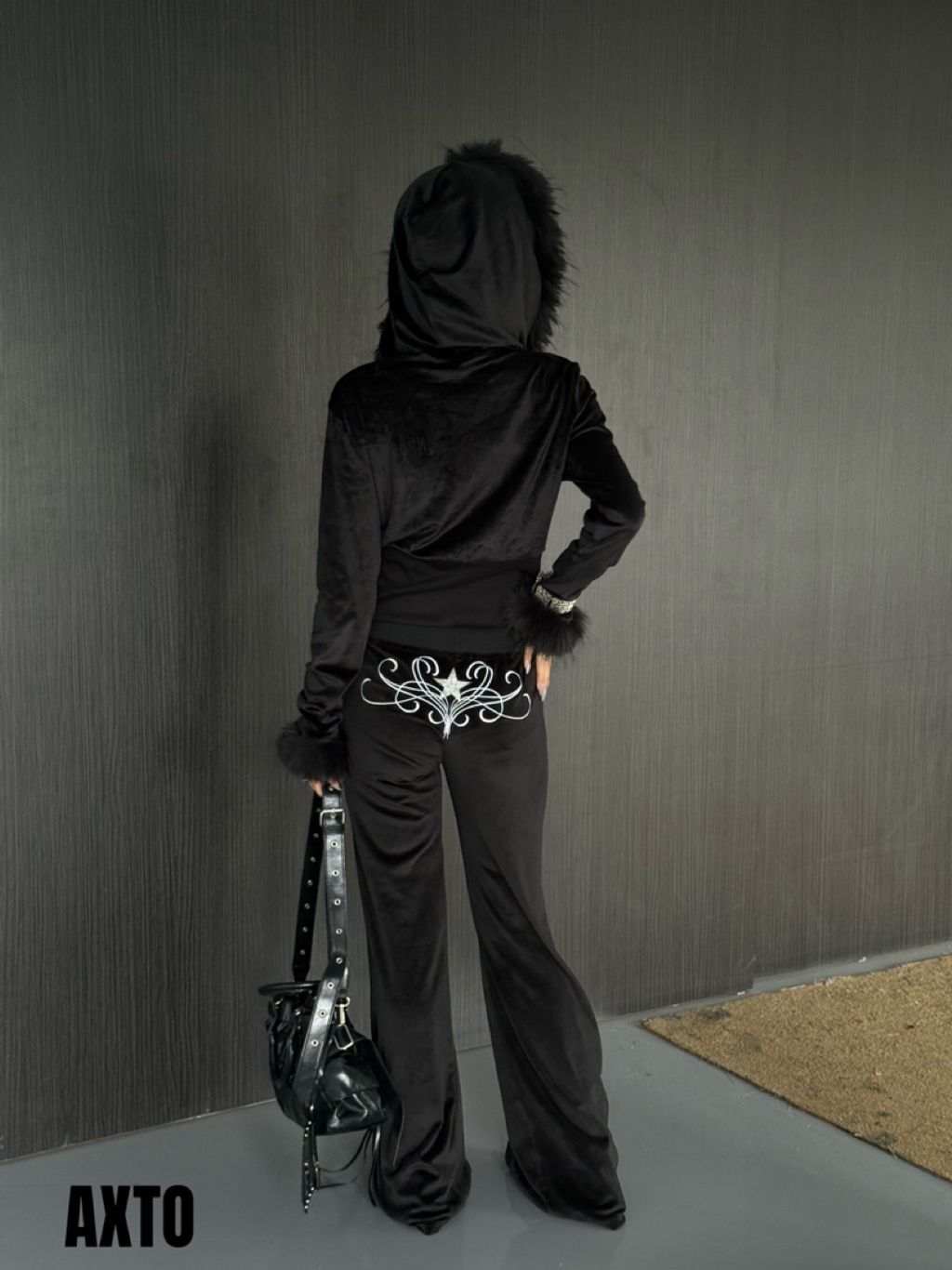 tw-11134207-820l6-mkj2tp8w8dts9b