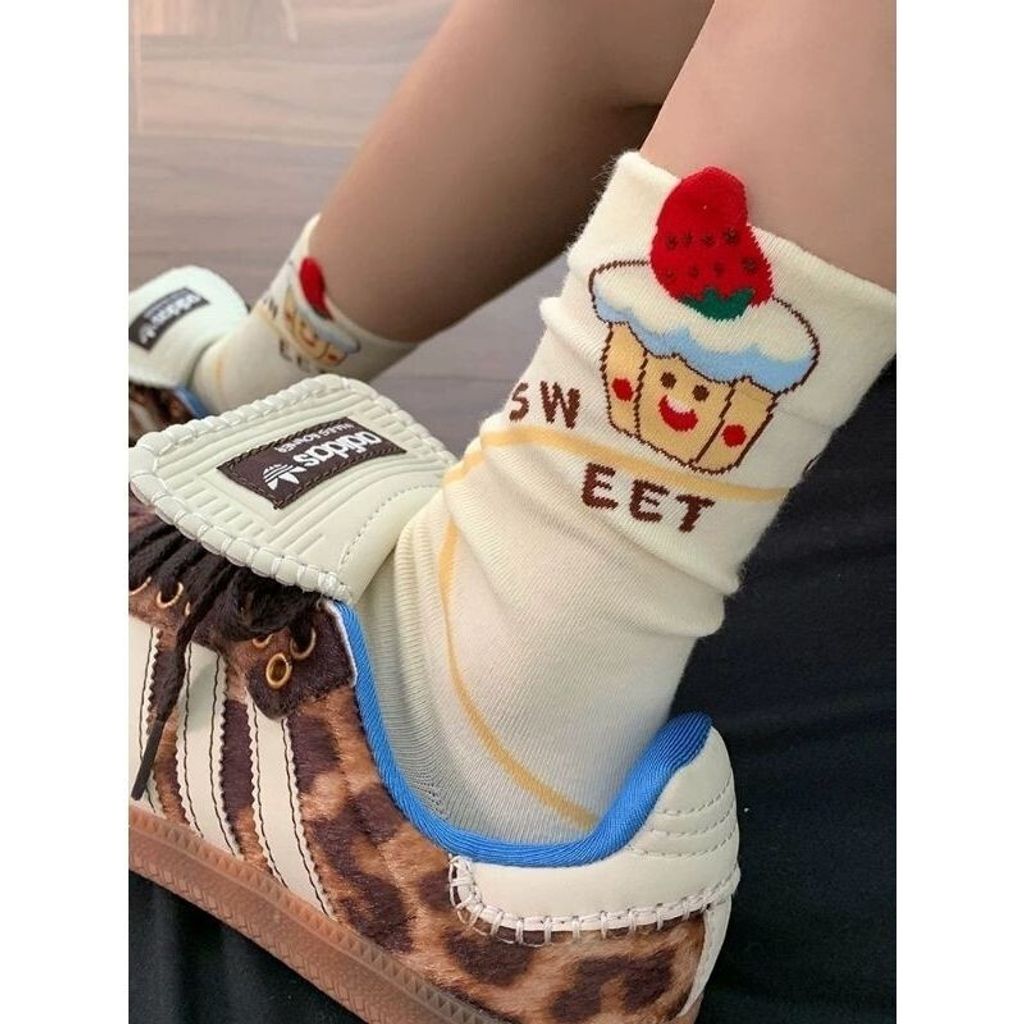 sg-11134201-824he-mdzjqi70yyo01a