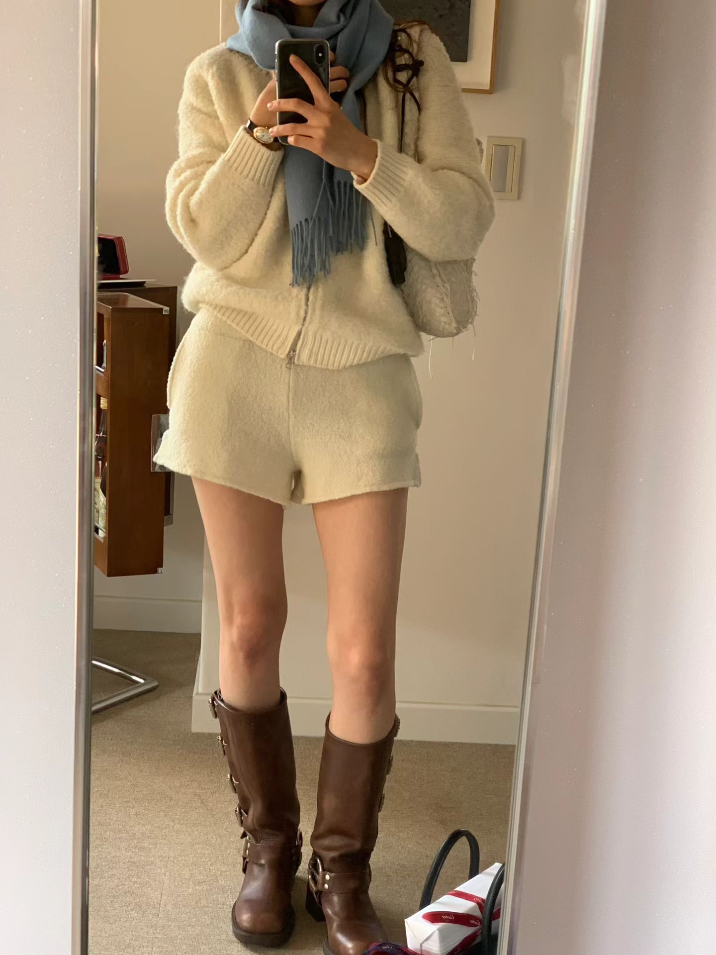 0254a5e115894f9a84778ab968fb6381