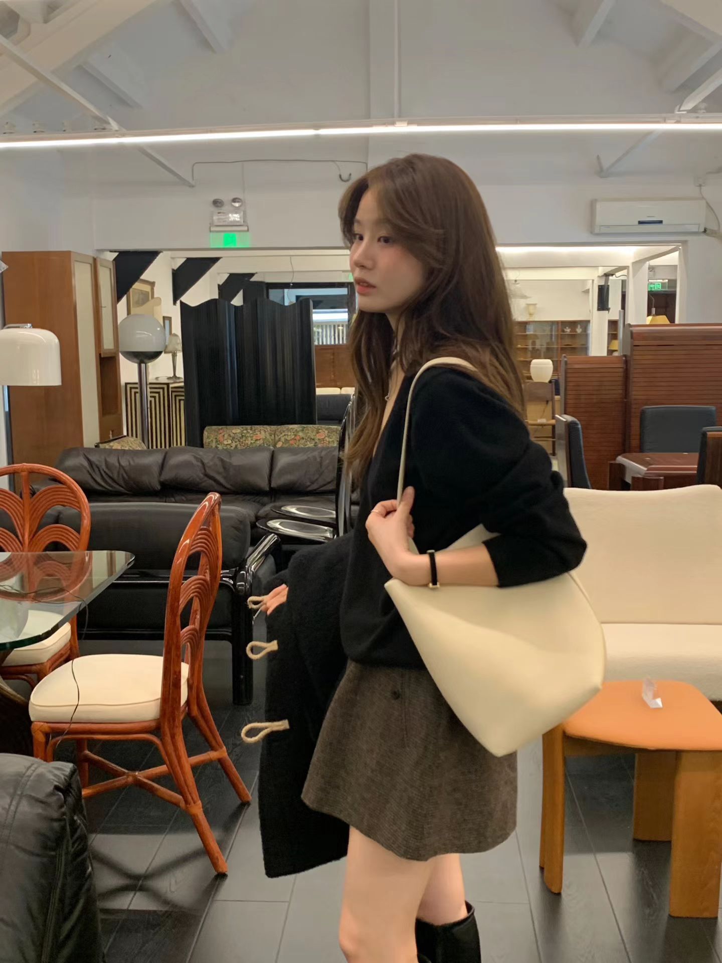 2ba503013e54b1df859bc871ab477215