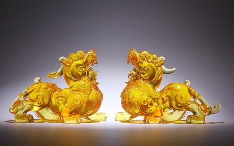 琥珀琉璃䝛貅