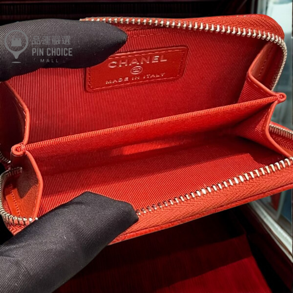 CHANEL 紅色銀扣拉鍊卡夾零錢包3