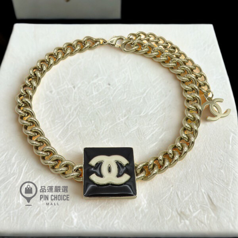 黑色 金屬 COCO 琺瑯方形頸鍊