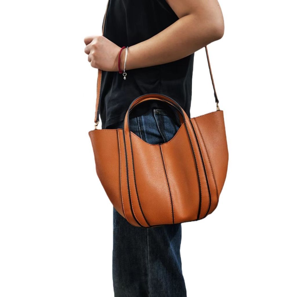 高級輕奢菜籃包慵懶風水桶包10